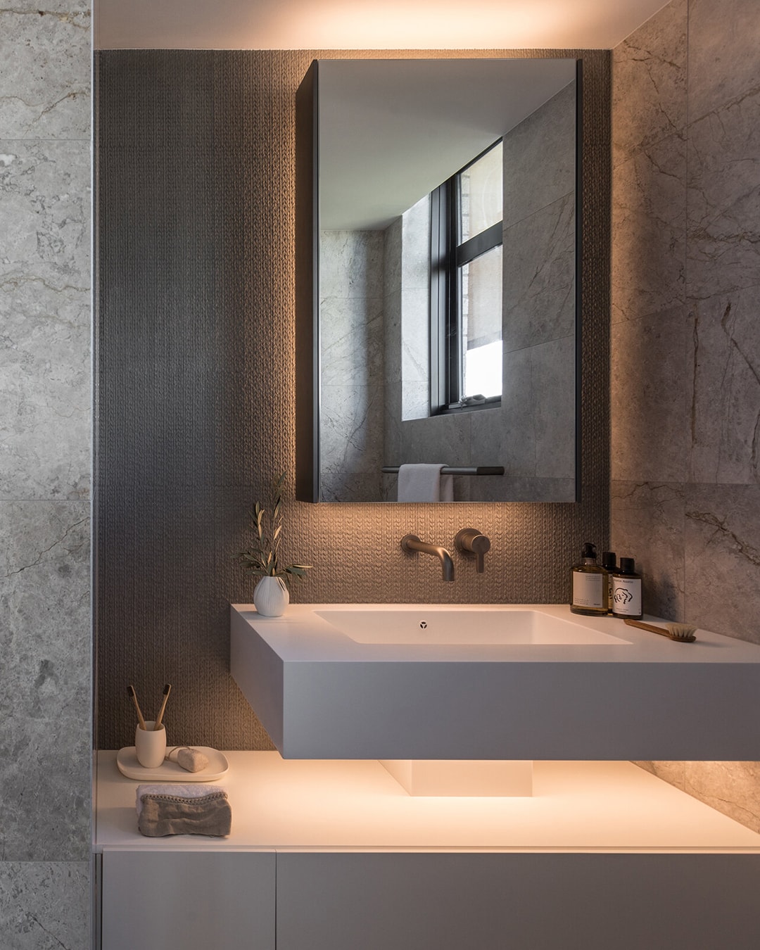 Ledo Bathroom with Vanity - RMS Marble